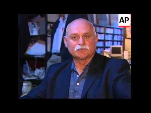 Brother comments on likelihood of Karadzic's extradition