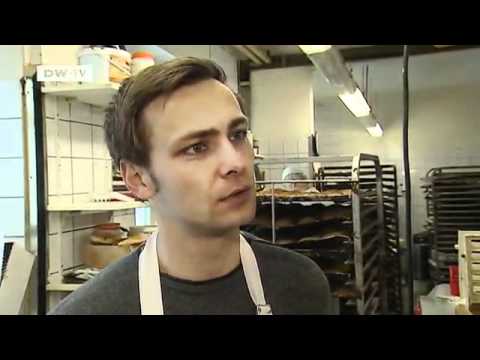 download lagu mp3 mp4 Best Lebkuchen In Nuremberg, download lagu Best Lebkuchen In Nuremberg gratis, unduh video klip Best Lebkuchen In Nuremberg