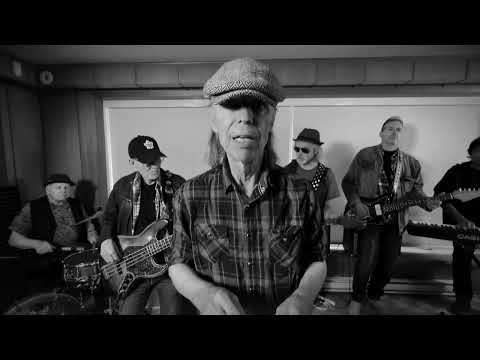 the heymacs - Can't Judge a Book  (By Its Cover)