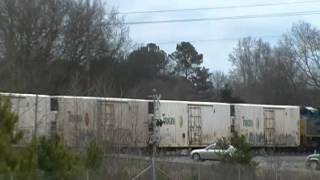 preview picture of video 'CSX Q041-01 Cartersville, GA March 2, 2013'