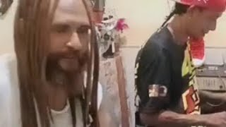 Download lagu Sio Mama - Jimy Charles @yolla_mcr2126 mp3 Download lagu Sio Mama - Jimy Charles @yolla_mcr2126 mp3