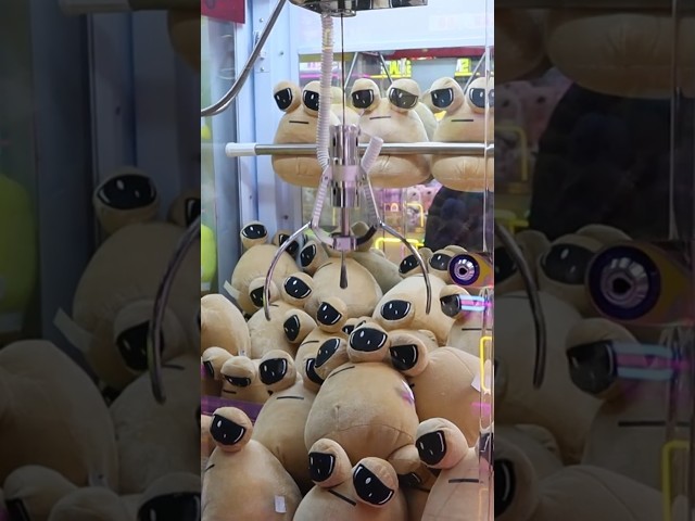 Vídeo relacionado con Bukezudang Alien Pou, Pou Peluche de peluche, Juguetes de peluche para niños, My Pet Alien Pous Muñeca de felpa, Juguetes de peluche de anime de dibujos animados, 22 cm