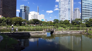 preview picture of video 'Kyu-Shiba Rikyu Gardens shot on a Sony RX10'