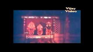 Suresh Wadekar 'Asichi Eka Jibi Mun Eka..' in Movie 'h'