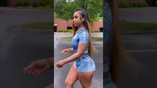 Royal Curvy Beauty 🍑🍑🍑 #curvy #blackisbeautiful