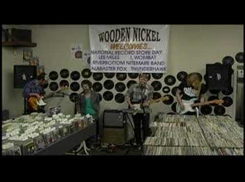 2008 Alabaster Fox At Wooden Nickel Music