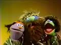 Classic Sesame Street Hippies Sing The Garden Spanish