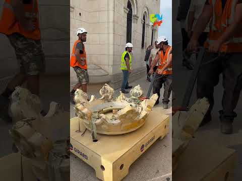 👑 La couronne de Notre-Dame de la Garde a été descendue, une première en 150 ans !