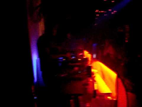 DJ NETTO BUCK @ FATTO CLUB  01/10 /2011  - VIDEO 2