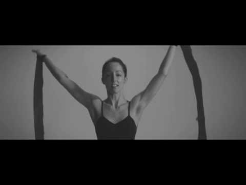 Maxxi Soundsystem & Thomas Gandey - I Don't Care [Official Video] (Moda Black)