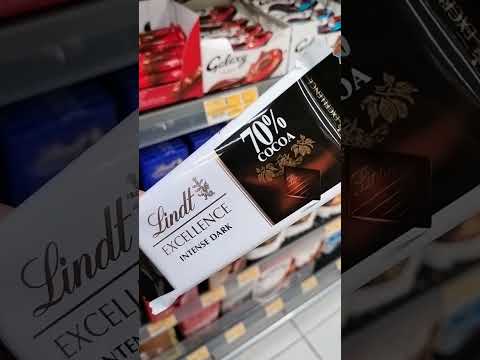 Lindt excellence 70%dark chocolate #lindt #darkchocolate #shortfeed #viralfood #ytshorts #uniquefood