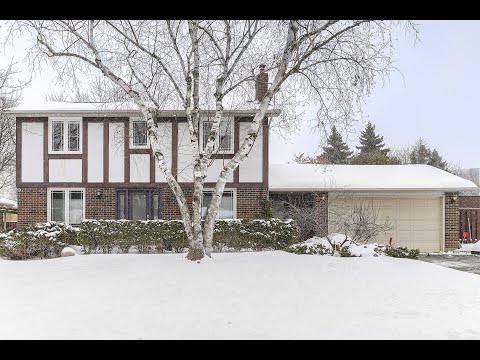 15 Lancefield Crescent, Brampton Home for Sale - Real Estate Properties for Sale