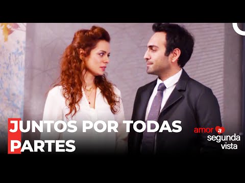 Zeynep Y Fatih Trabajando En El Mismo Lugar - Amor a Segunda Vista