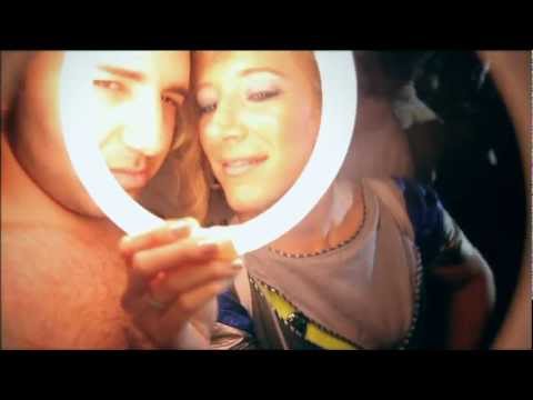 'Color Divine' - Zeid and the Wings