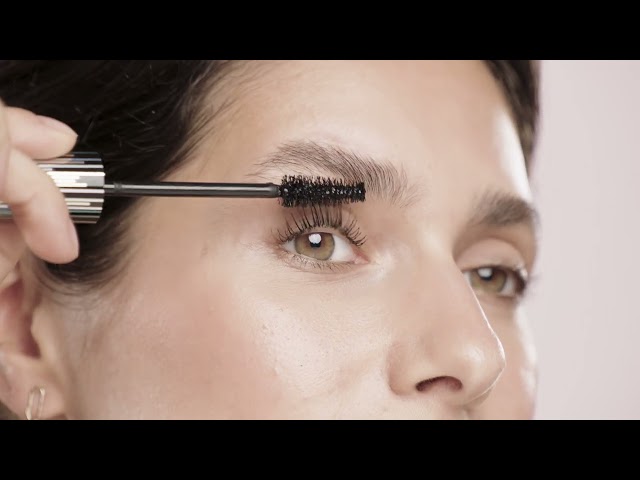 Video teaser per Hyper Lash Waterproof Mascara 010