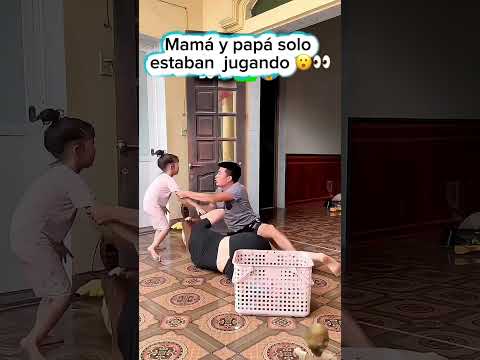 Pensó que mamá atacaba a papá… ¡y reaccionó! 💕 #PapaYHija #AmorDeHija #ConMiPapaNo #Familia