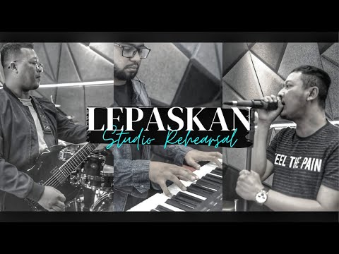 MELODY MAKER - LEPASKAN Live on Studio Rehearsal