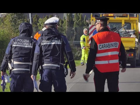 Scontro tra un tir e un'utilitaria in via Toscana
