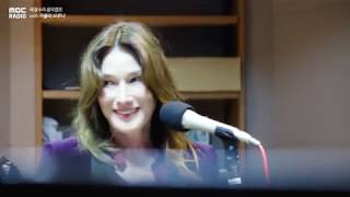 Download lagu 카를라 브루니(Carla Bruni) - 'The Winner Takes It All' LIVE [배철수의 음악캠프] mp3