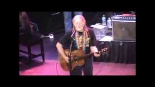 Willie Nelson Sings 'Texarkana Baby'