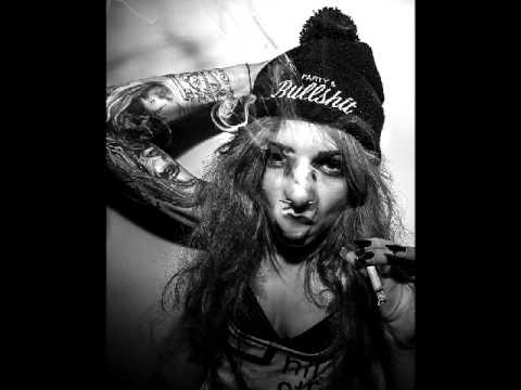 Flow MC part. Sau & Bitrinho - To de Rua (Áudio Oficial) Álbum Versátil