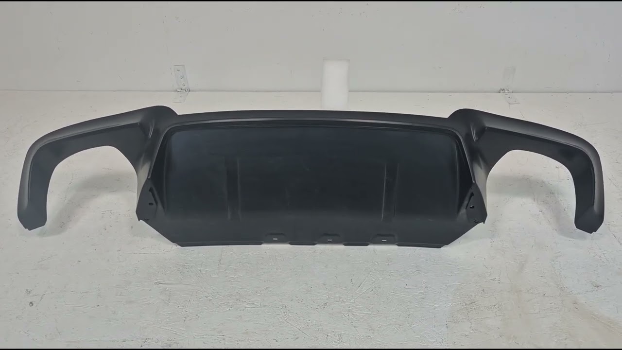 BMW 5. sērija F10/F11 2010–2016 Aizmugurējā bampera difuzors M5-Style (M-Sport) Video 1
