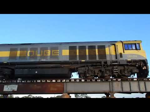 Junee Trains QBX004 & QBX003 with 5CM7