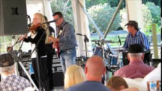 SOUTH MOUNTAIN - featuring LINSEY BECKETT