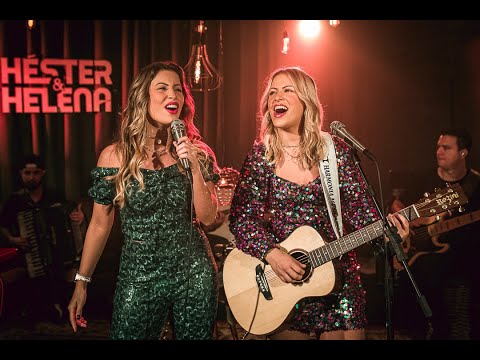 Descombinou - Héster e Helena