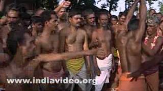 Onathallu, a martial art form of Kerala 