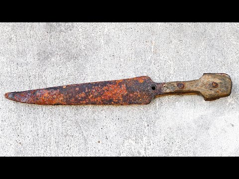 Restoration Old Small Curved Dagger