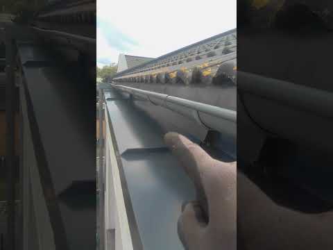 1 Standing seam hard accessVID 20250826 123352