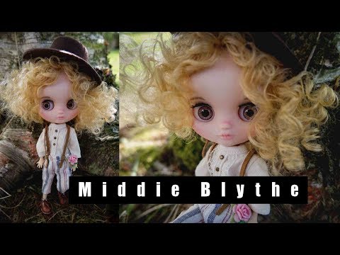 CUSTOMISING MIDDIE BLYTHE DOLL