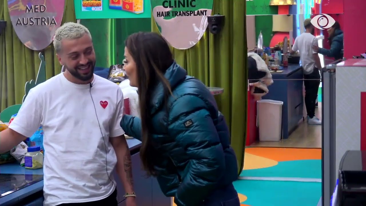 “Jozi ishte bërë njësh me divanin, i mungonte veç një freskuese”/ Rozana-Gjestit: Futet në mes e…