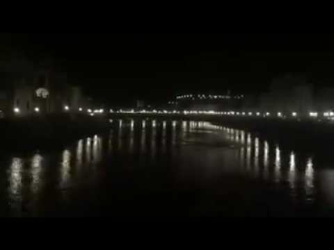 Francesco Bassi singing Hallelujah - Jeff Buckley