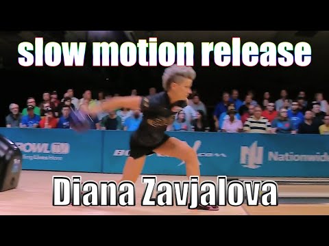 Diana Zavjalova slow motion release - PBA Bowling
