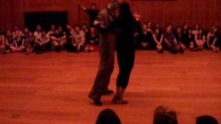 Yale Tango Fest 2009: Christa Rodriguez  y Jaimes Friedgen