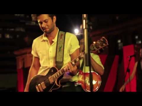 SURAHN performing  Watching The World LIVE @ Barrio Festival