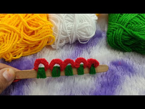 It's so Beautiful 💖⭐superb woolen Flower making trick with fork. How to make a crochet flower.