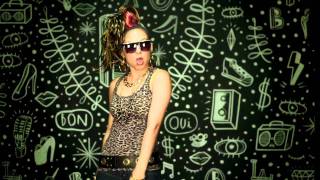 Video I'm A Cut You de Anjelah Johnson