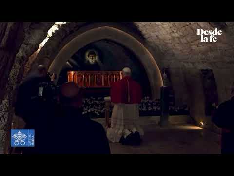 ¡El momento MÁS esperado! | El Papa León reza ante la tumba de San Charbel en Líbano