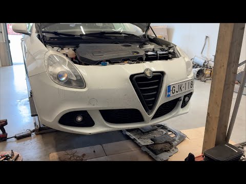 Az autópályán leállt és tréleren érkezett hozzám, Alfa romeo Giulietta