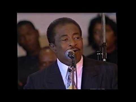 Rev Cleophus Robinson & The Robinson Family - Sweet Home
