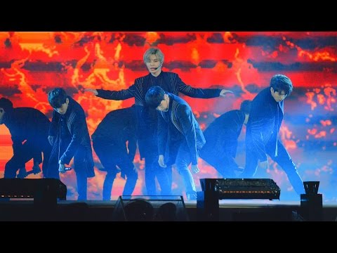 [4k Fancam/직캠]170114 INFINITE (인피니트) - The Eye (태풍) @골든디스크( The 31st Golden Disc Awards)