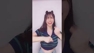 揺れてるね！爆乳ちゃん