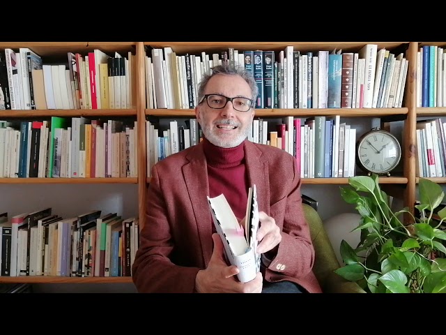 Vídeo relacionado con Herido leve: Treinta años de memoria lectora (Voces / Ensayo nº 275)