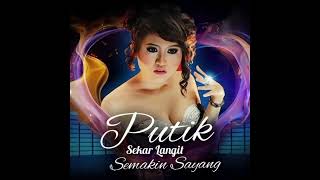 Download lagu Putik Sekar Langit - Semakin Sayang mp3 Download lagu Putik Sekar Langit - Semakin Sayang mp3