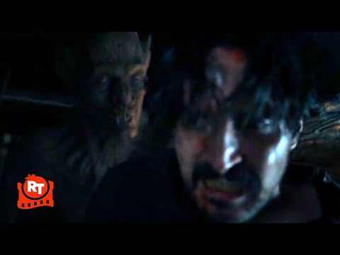 The Last Voyage of the Demeter (2023) - Dracula Kills the First Mate Scene | Movieclips
