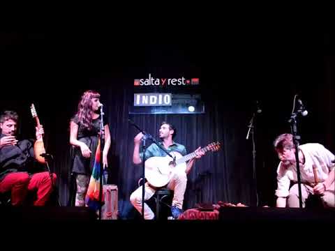 "Cholita" - Charango en Trío y Paula Maresca