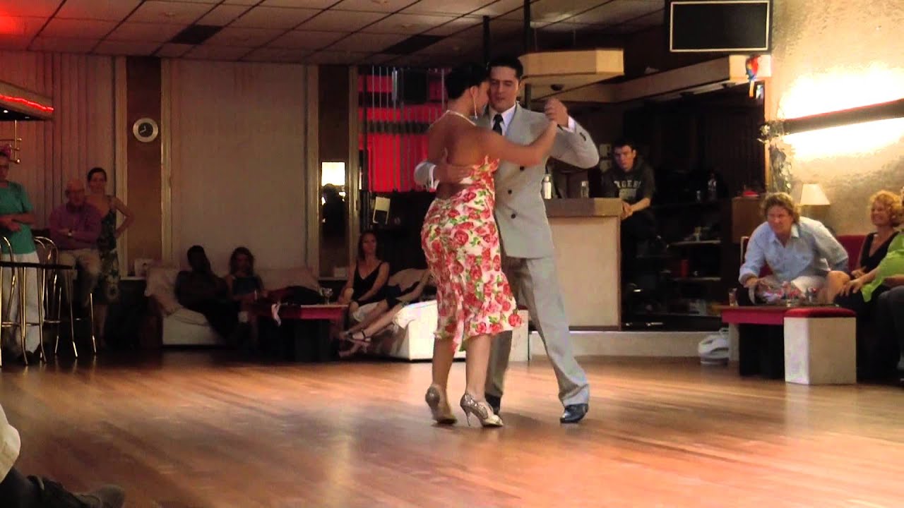 Edwin Espinosa & Alexa Yepes (3) in La Milonga Firulete "Milonga del Recuerdo"J.d'Arienzo